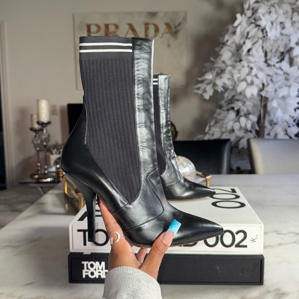 Fendi 40 Rockoko Black Leather Ribbed Stretch-knit Sock Boot White Stripe Detail